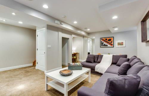 Garage Parking! Walk to Logan Square Station Plus Great Local Restaurants and Bars - Foto 20