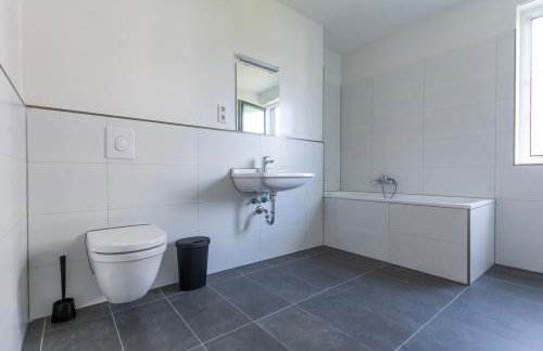 T&K Apartments - BERGISCH GLADBACH - 7 Comfortable Apartments - 20 min to Fair Messe Cologne - Foto 45