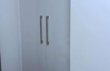 Adeluxe Home - Luxury 2 Bedroom Entire House with Free WiFi, Disney, Netflix and Amazon Prime Included - Foto 27