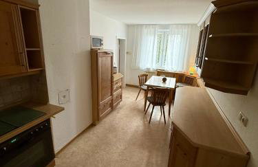 Ferienhaus für Familientreffen mit großem Garten, Parkplätzen - Foto 18