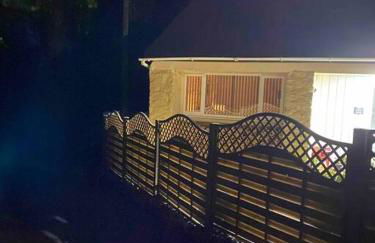 Beautiful renovated former coach house - Photo 40