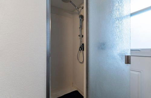 Family Fun 4-bedroom house House with Free Heated Pool & Hot Tub & Game Room & Mini Golf in Chandler - Foto 6