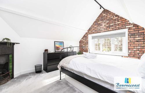 THE HIDE OUT by BOURNECOAST - A Stylishly Furnished Apartment with Parking - FM8444 - Foto 10