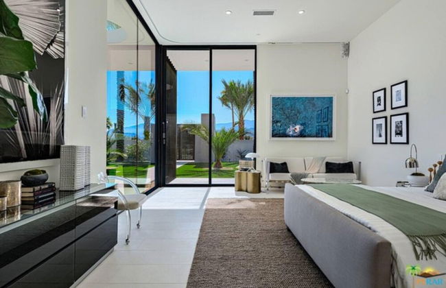 Luxurious Rancho Mirage Estate w Pool Spa - Photo 24