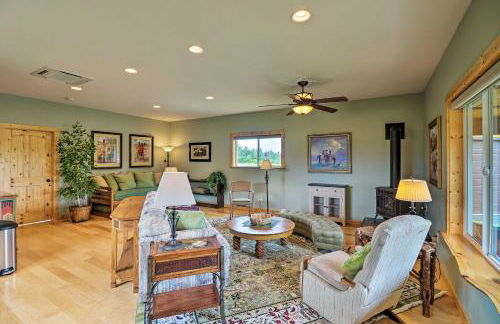 Cabin with Porch and View about 19 Mi to West Glacier - Photo 3