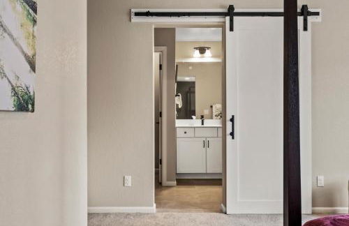 Sunny & Quaint Hidden Gem w Office - Dog Friendly - Foto 19