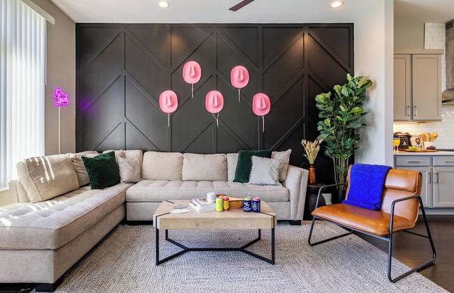 Doralee by Avantstay Rooftopterrace 8 Mins to Broadway Dolly Parton Theme - Foto 10