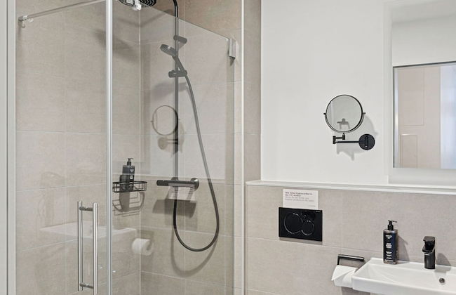 Limehome Memmingen Maximilianstraße - Foto 75