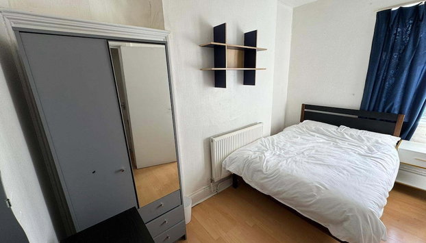 2 Bed Flat - Sleeps 3 - Parking - Wifi - Foto 4, Quarto