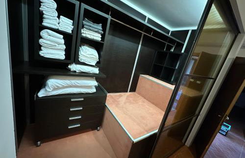 La casa dei piloti, intero alloggio con giardino privato, 2 camere da letto e 2 bagni - Foto 34