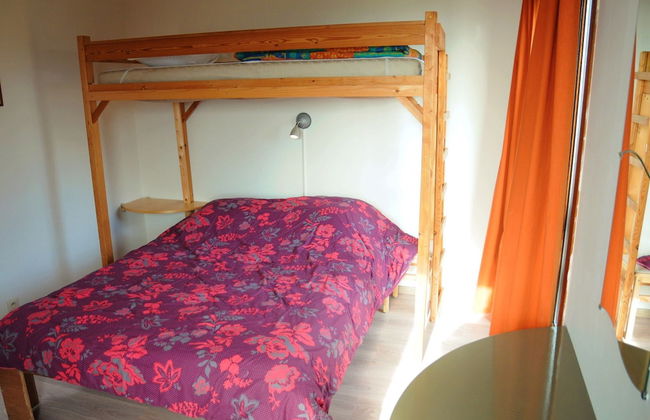 Holiday Home in Somme-leuze With Pool & Sauna - Foto 5