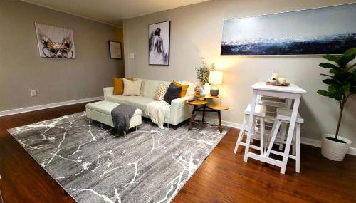 Redwood Loft at Park Place King bed Walk in Closet Fast Wifi and Free Coffee - Foto 2