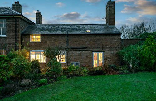 The Nest at Winnall Luxury 19th Century Cottage - Foto 38