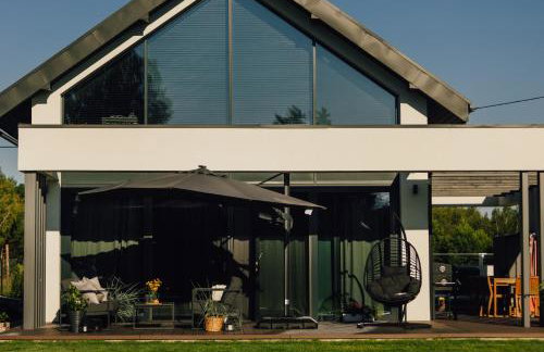 Kalwa Lake House - dom nad jeziorem z prywatnym pomostem i jacuzzi oraz sprzętem wodnym - Photo 38