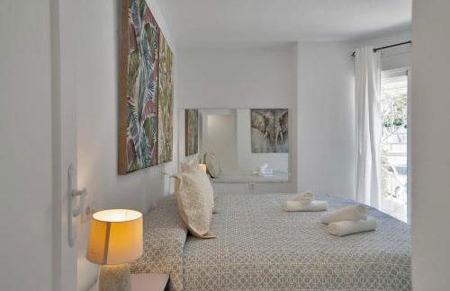 Tropical Chic Apartment in San Pedro Marbella - SAN MARINO III - Photo 11