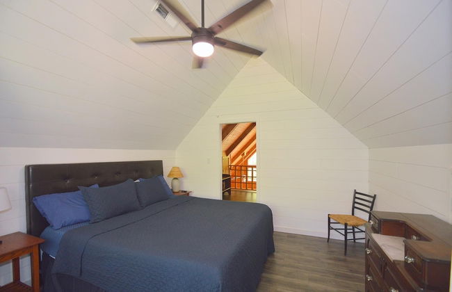 Rosies Creekside Retreat - 3 BR Escape! - Foto 6