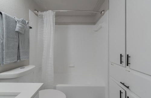 The Landry 157 Spacious and Cozy 1 Bedroom 1bth - Foto 18