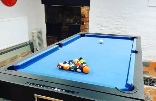 Selah Teifi spectacular river view with games room - Photo 5