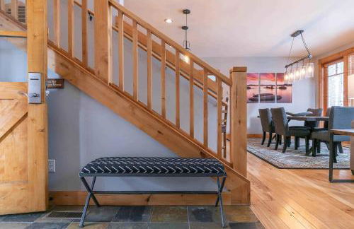 The Cottages - Ski Shuttle, Ski Valet - 3-Bedroom - Photo 24