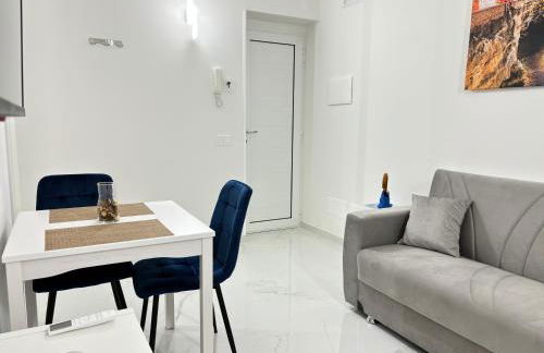 Your Home, easy walk to the beach - Foto 9