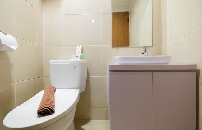 Bright and Stylish 1BR The Oasis Apartment Cikarang - Foto 19