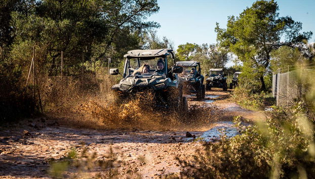Disfrutando del tour en buggy por el interior de Mallorca