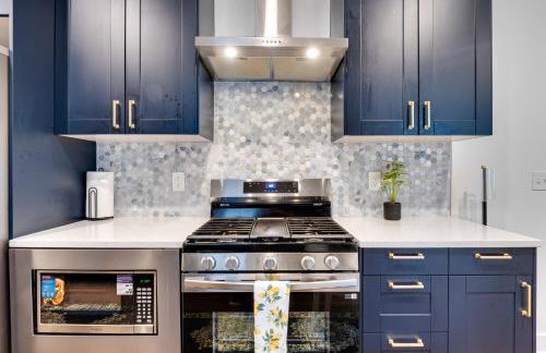 Deck Central Indy Retreat in Walkable Location! - Photo 8