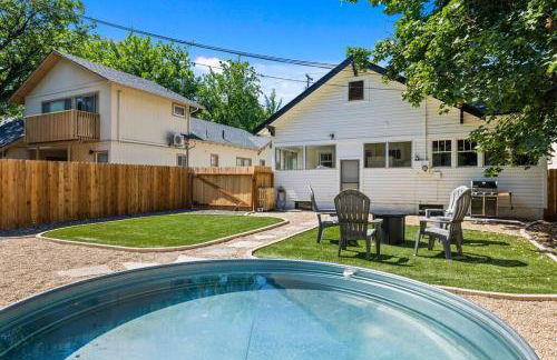 Historic Hideaway Hot Springs - Photo 25