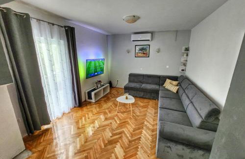 House Rose with Garden and Pool - Foto 19