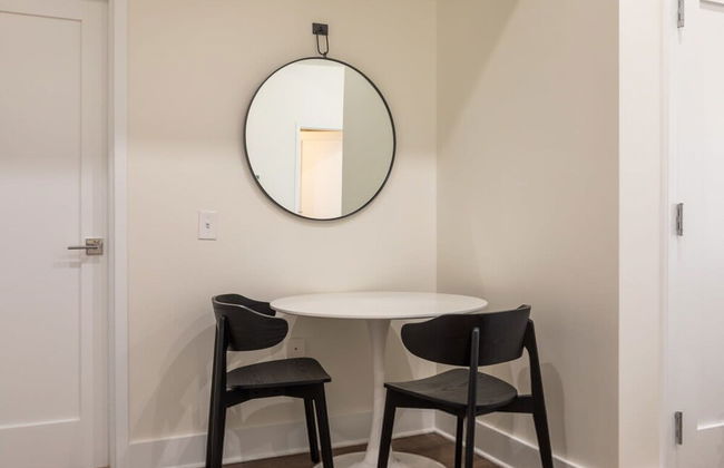 Sosuite 1BR Apt Acc w W D Gym Lounge - Foto 42