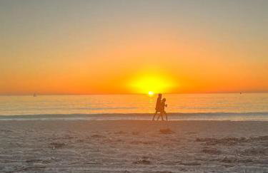 Classic Floridian Oasis w/Pool - Foto 7