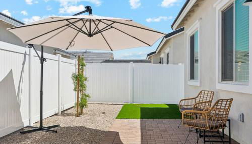 Fresh Modern Home in Buckeye with Pool,BBQ - Foto 3