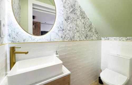 Acogedora casa junto al mar ,cerca del centro urbano - Photo 8