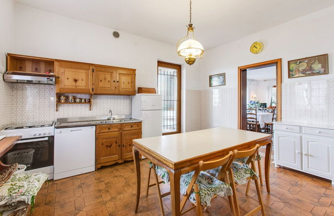 Villa Near Lake Garda With Private Pool - Foto 30