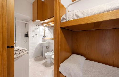 Appartamento Fronte Mare con posto auto privato LT - Foto 20