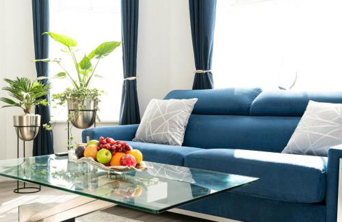 THE PALMS Lux living Condo B'mouth Town Centre & Beach - Photo 20