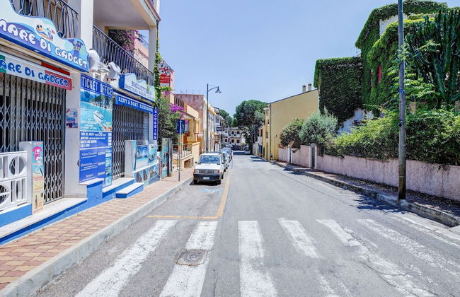 Restful Apartment in Cala Gonone with Balcony near Sea Beach - Photo 39