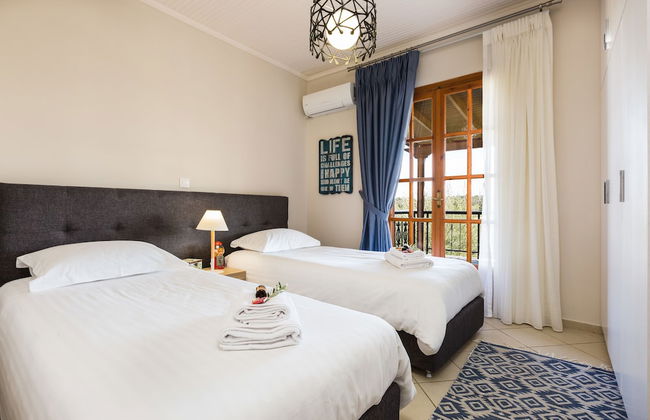 Villas Lefkothea - Photo 10