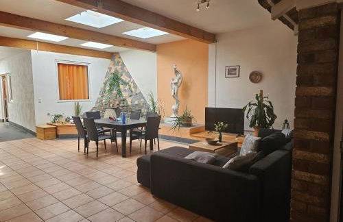 200qm Work and Stay 4 Schlafzimmer jedes Zimmer mit eigenem Badezimmer, Neu Modernisiert - Foto 3