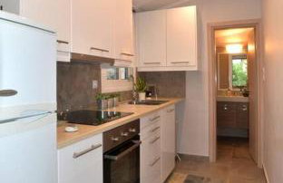 Bright and airy home 50 meters from the beach - Foto 19