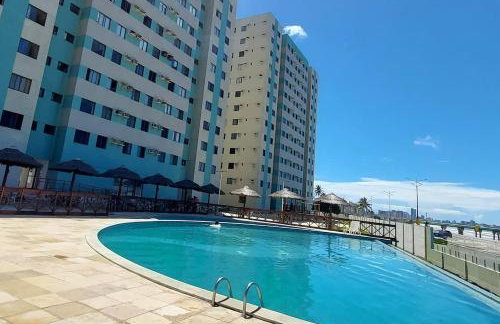 Apartamento com 2 quartos de FRENTE PARA O MAR - Foto 56