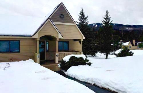 F3 Fairway Village Condo with great mountain views, 8 minute walk from Omni Mount Washington Hotel! - Foto 19