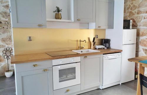 Villa Pearl of Kali, island Ugljan - first row to the sea - Foto 30