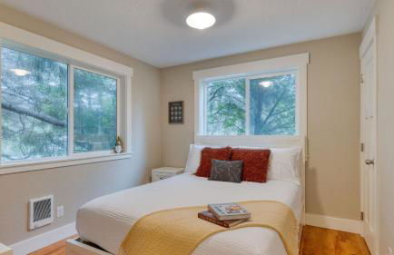 Cozy Cannon Beach Home Near Haystack Rock Downtown Steps from the Sea by AvantStay - Foto 11