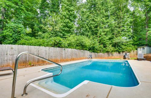 Peaceful Monroe Home with Private Pool, Pet Friendly - Foto 2