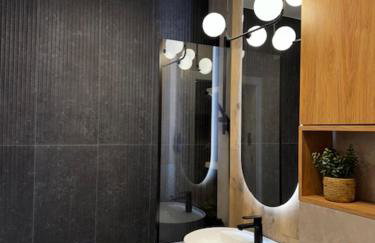 Family & Business Apartments PREMIUM No1 - 1 Bedroom with Private Jacuzzi, Balcony, Parking - Photo 72