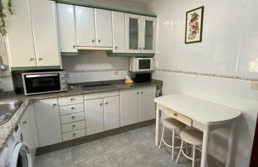 Apartamento EL PILAR con vistas a la bahía y a los picos - Foto 8