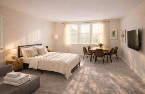 Relaxed Marina del Rey Stay - 1BR with Pool, Sauna & Gym Access - Foto 11