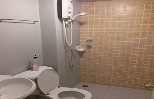 Room-poppular Palace Don Mueang Bangkok - Photo 8