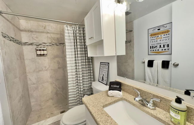 Pier Pressure Beachfront w Pool - Foto 42